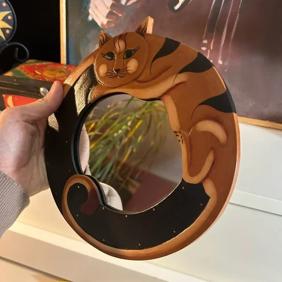 Handcrafted 8" Cat Design Decorative Wall Mirror Indonesia - Picture 13 of 14